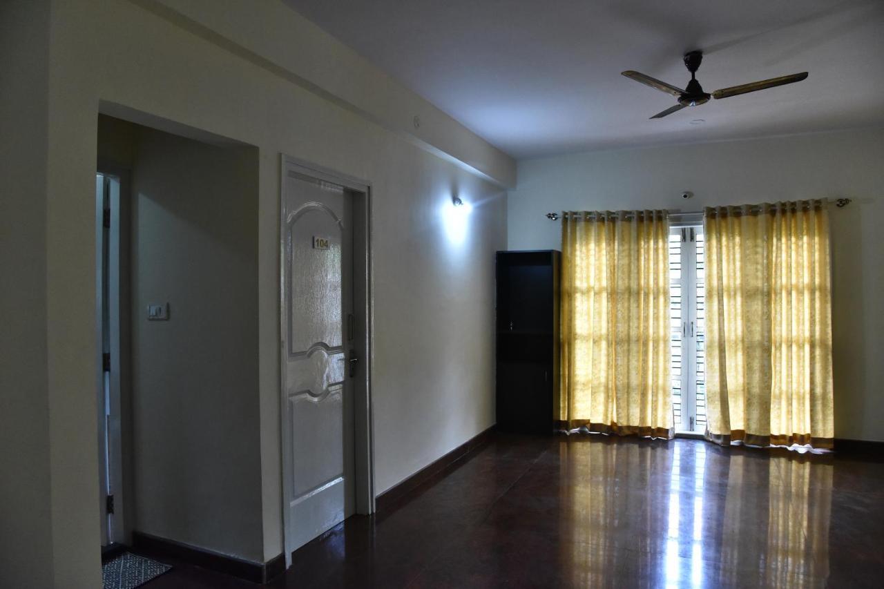 The Banjaara Suites Бангалор Екстериор снимка