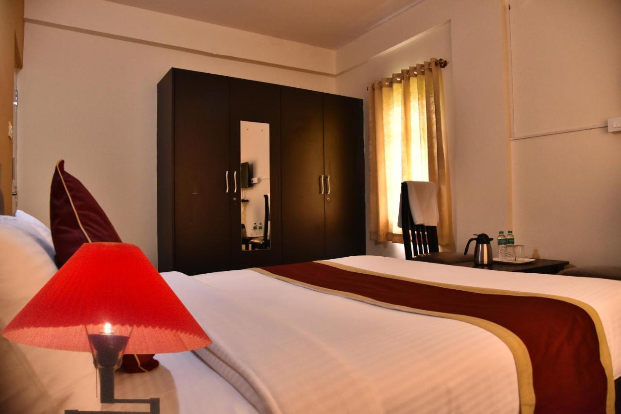 The Banjaara Suites Бангалор Екстериор снимка